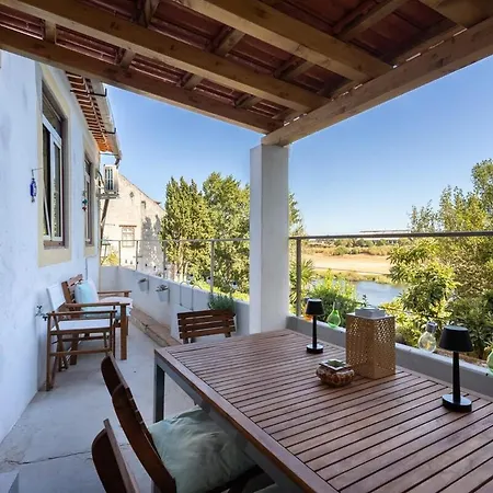 Tatil Evi Casa Turquesa Pet-friendly, Riverfront
