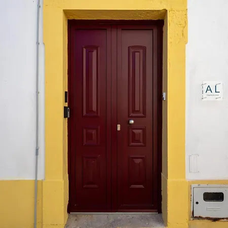 Casa Turquesa Pet-friendly, Riverfront Дом отдыха Конштансия